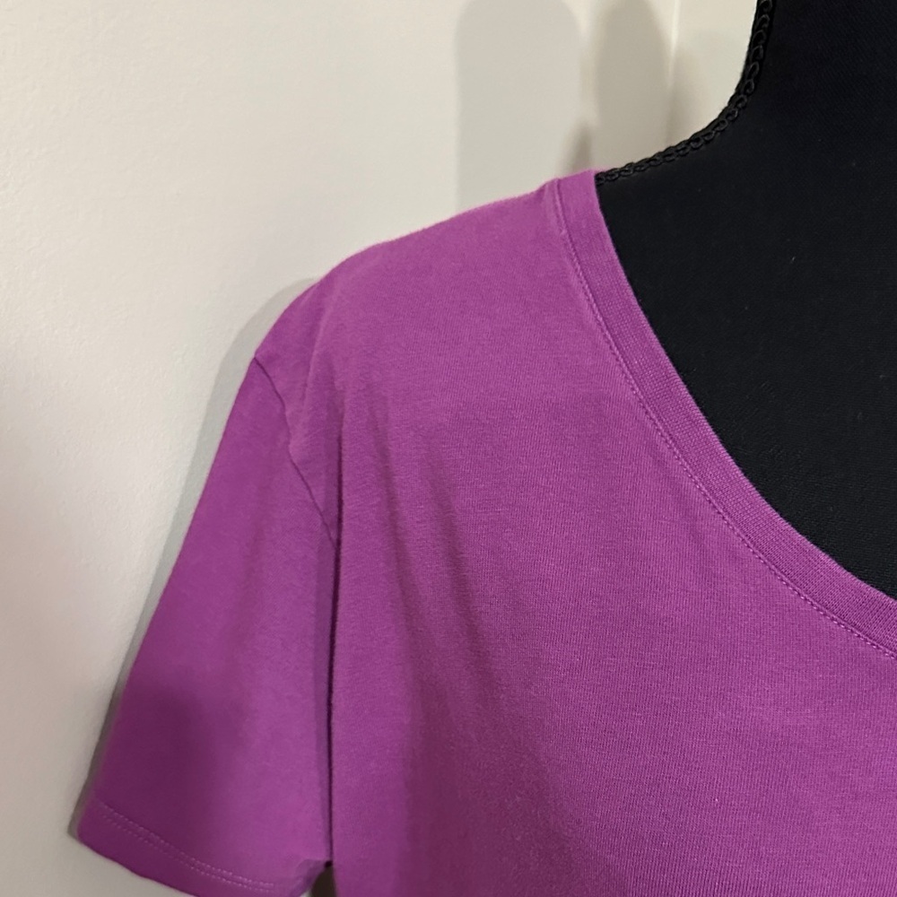 *LIFE IS GOOD* Magenta V-Neck Crusher Tee T-Shirt Size Large - Picture 4 of 7